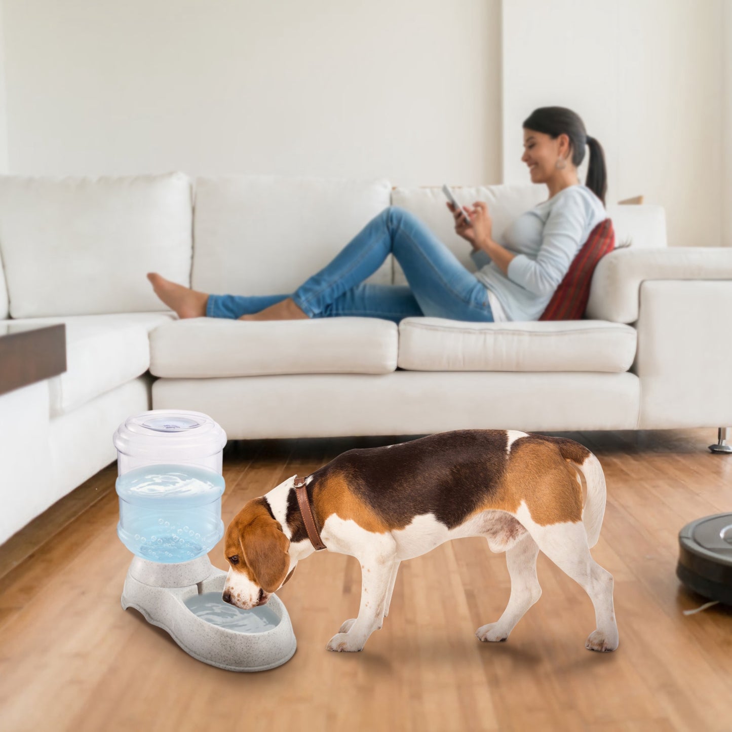 Food-grade automatic pet water dispenser with a large reservoir, clean drinking bowl, and non-slip design for safe daily hydration of cats and small dogs