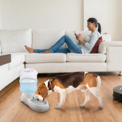 Food-grade automatic pet water dispenser with a large reservoir, clean drinking bowl, and non-slip design for safe daily hydration of cats and small dogs